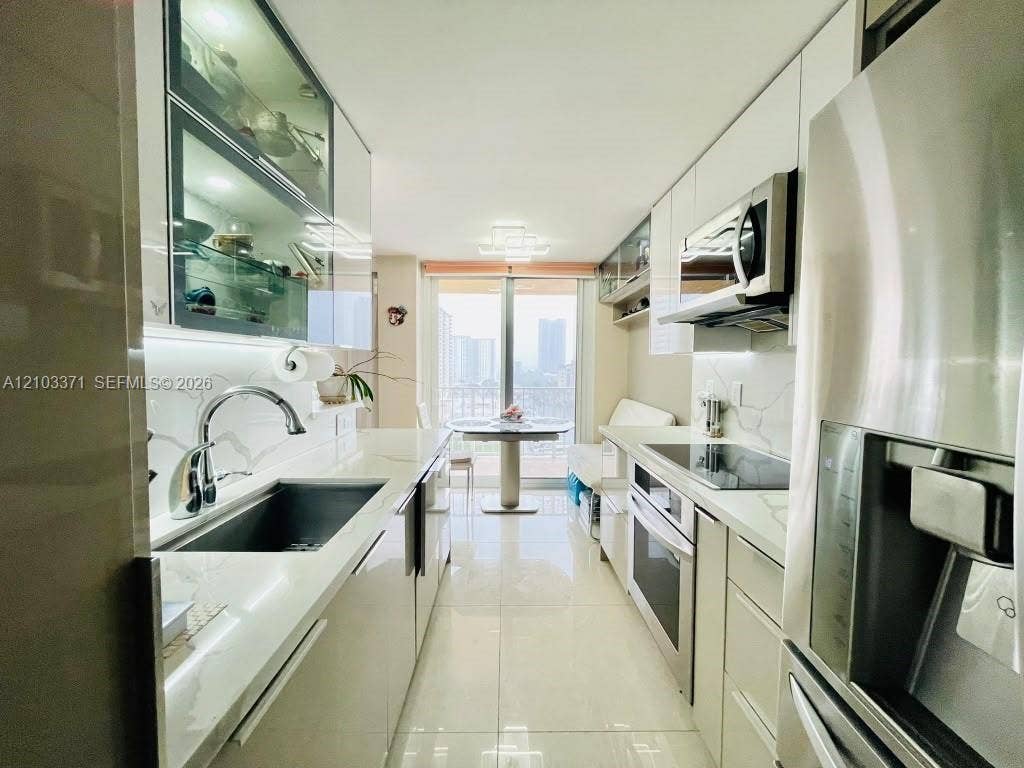 290 174th Street, #1118, Sunny Isles Beach, Sunny Isles Beach, FL 33160 Photo 9