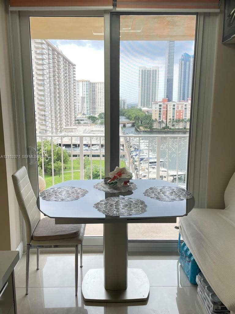 290 174th Street, #1118, Sunny Isles Beach, Sunny Isles Beach, FL 33160 Photo 26