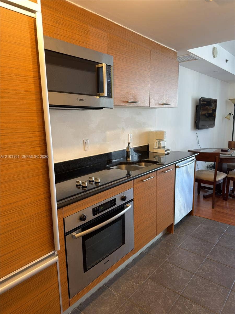 Property photo for Miami, FL
