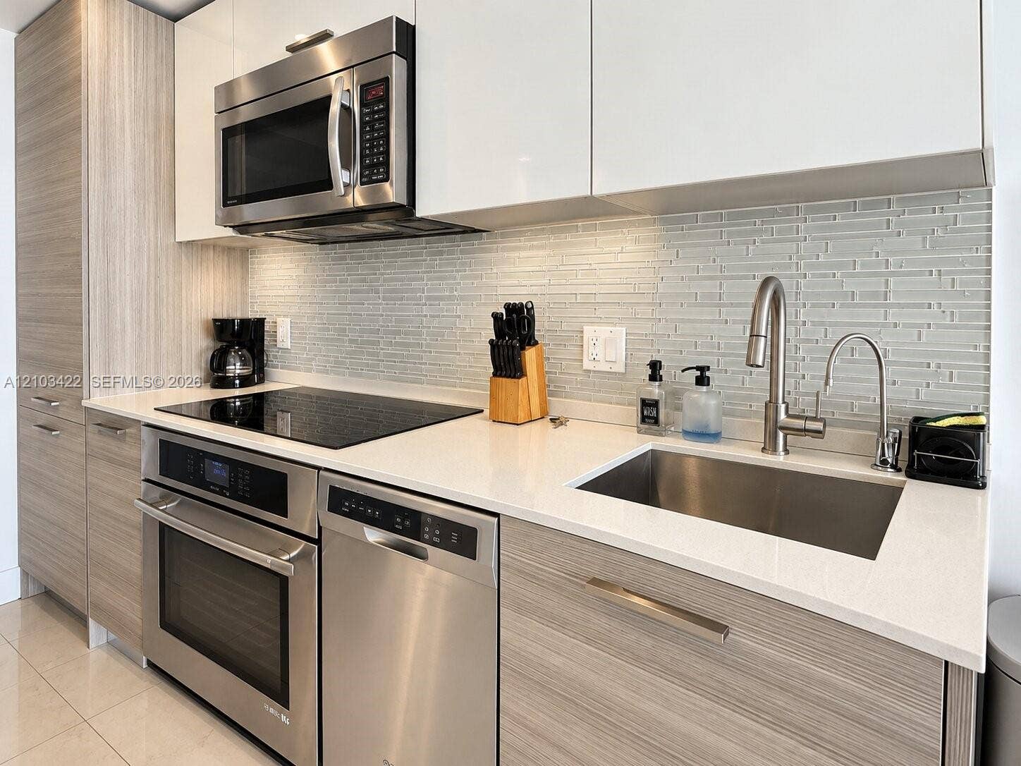 1300 Brickell Bay Drive, #2112, Miami, Miami, FL 33131 Photo 9