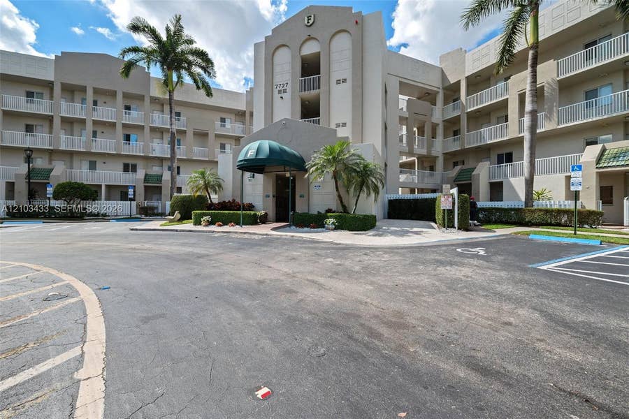 Property photo for 7727 Southampton Terrace, #409, Tamarac, FL