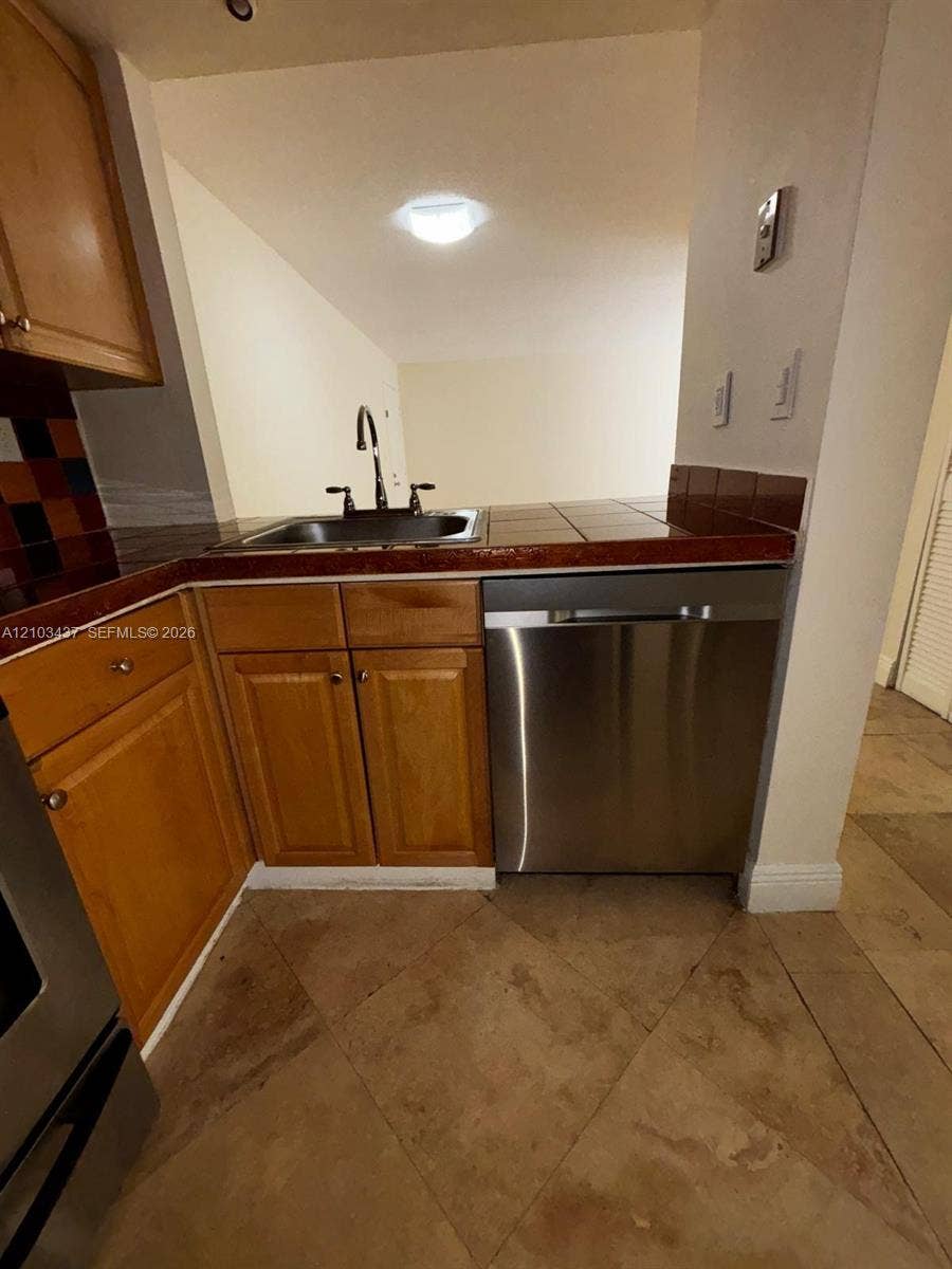 210 SW 11th Street, #208, Miami, Miami, FL 33130 Photo 5