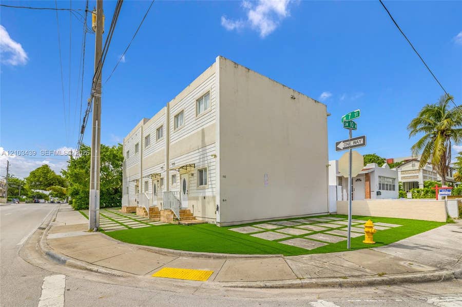 Property photo for 642 SW 10th Avenue, Miami, FL
