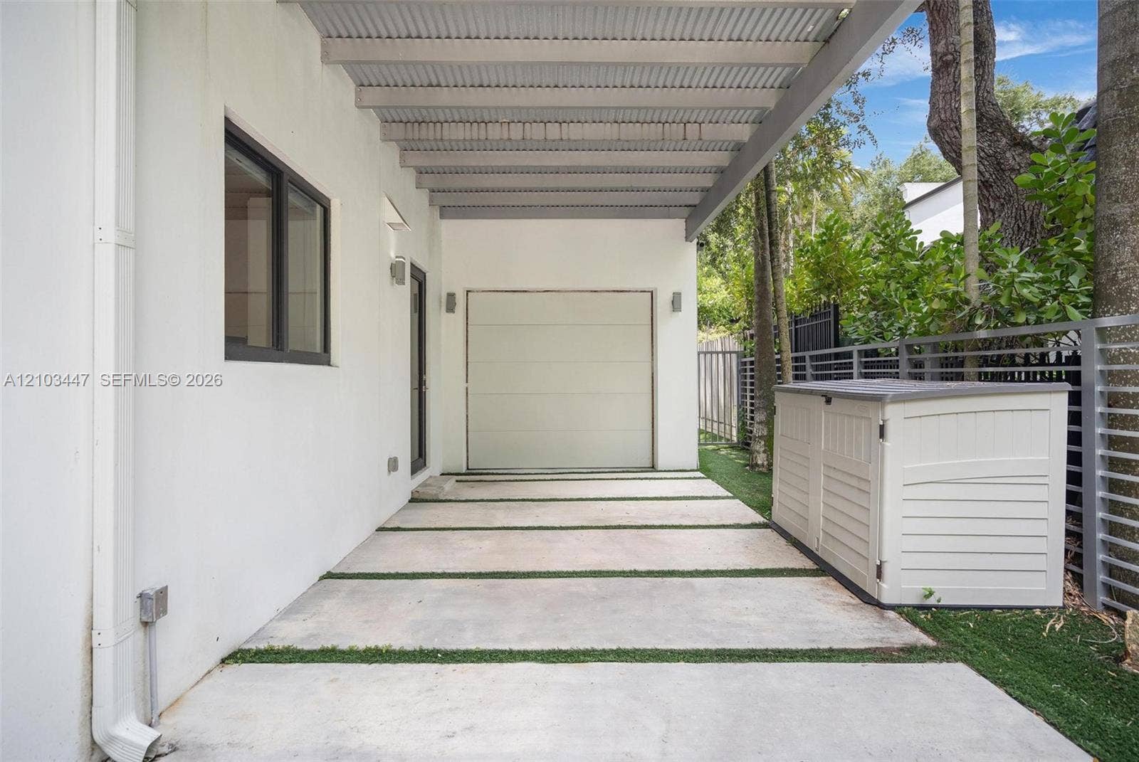 1760 Chucunantah Road, Miami, FL 33133 Carport