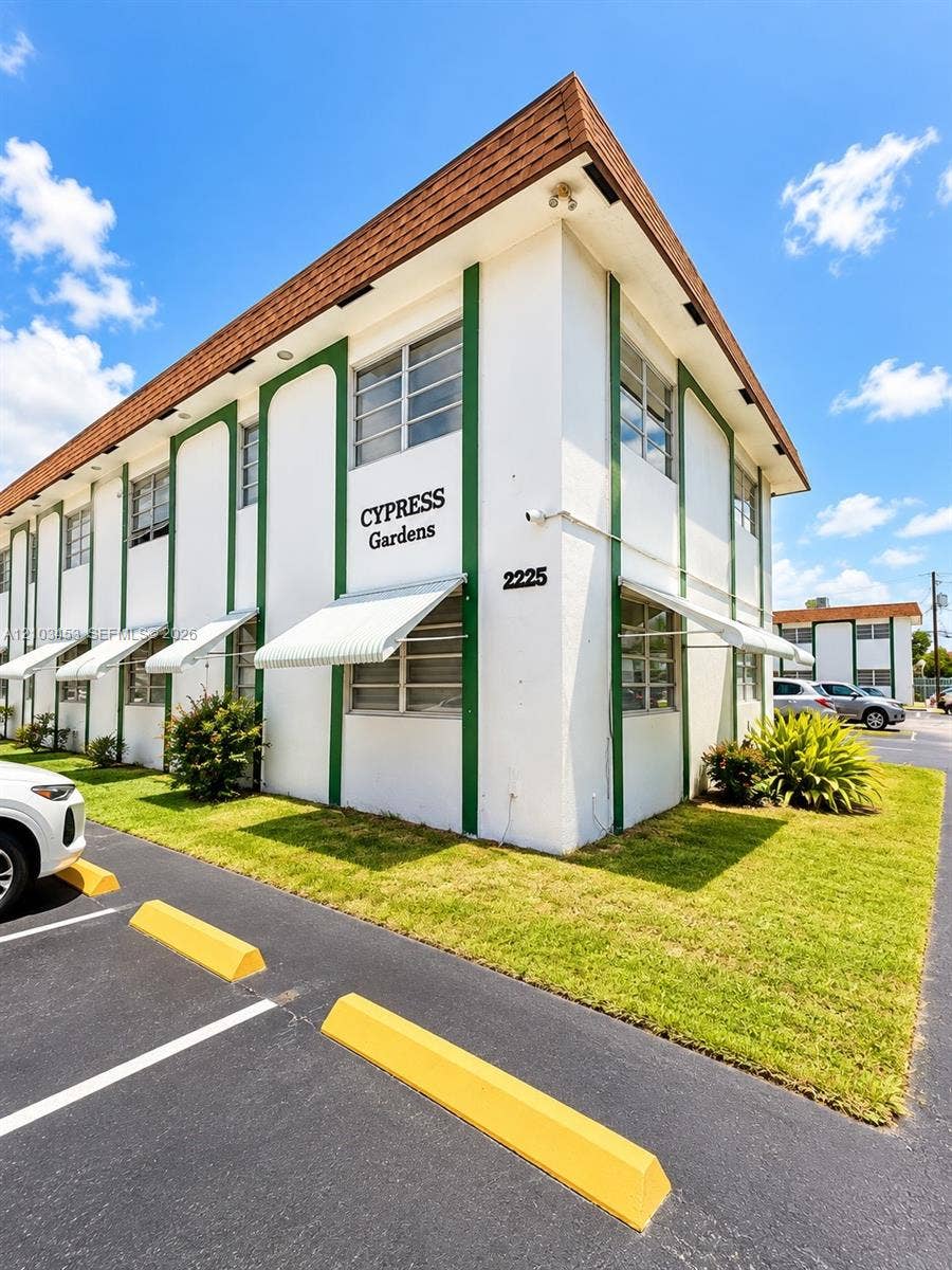 Property photo for 2225 Polk Street, #4B, Hollywood, FL