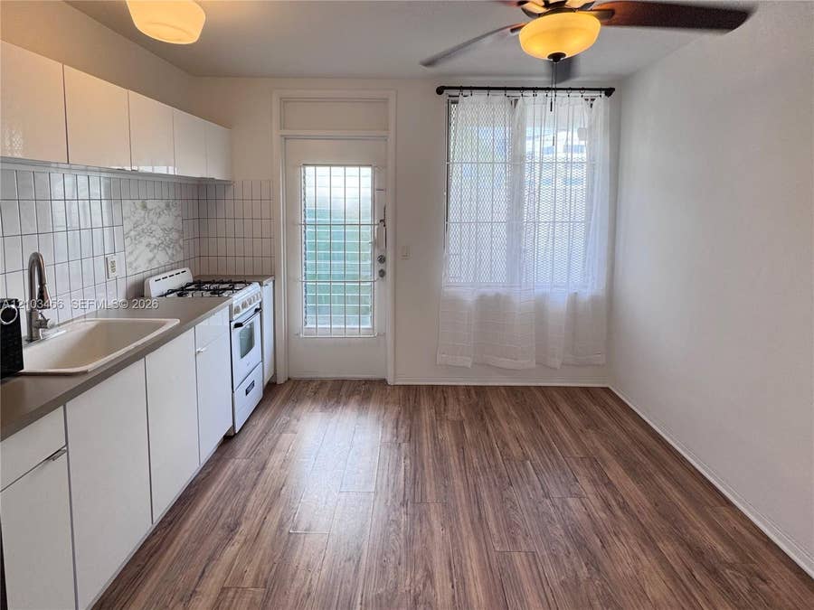 Property photo for 441 Collins Avenue, #12, Miami Beach, FL