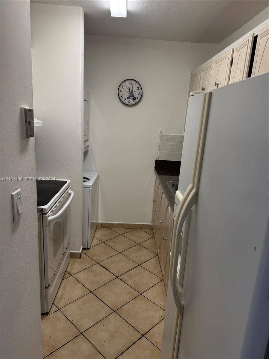 5055 NW 7th Street, #604, Miami, Miami, FL 33126 Photo 7