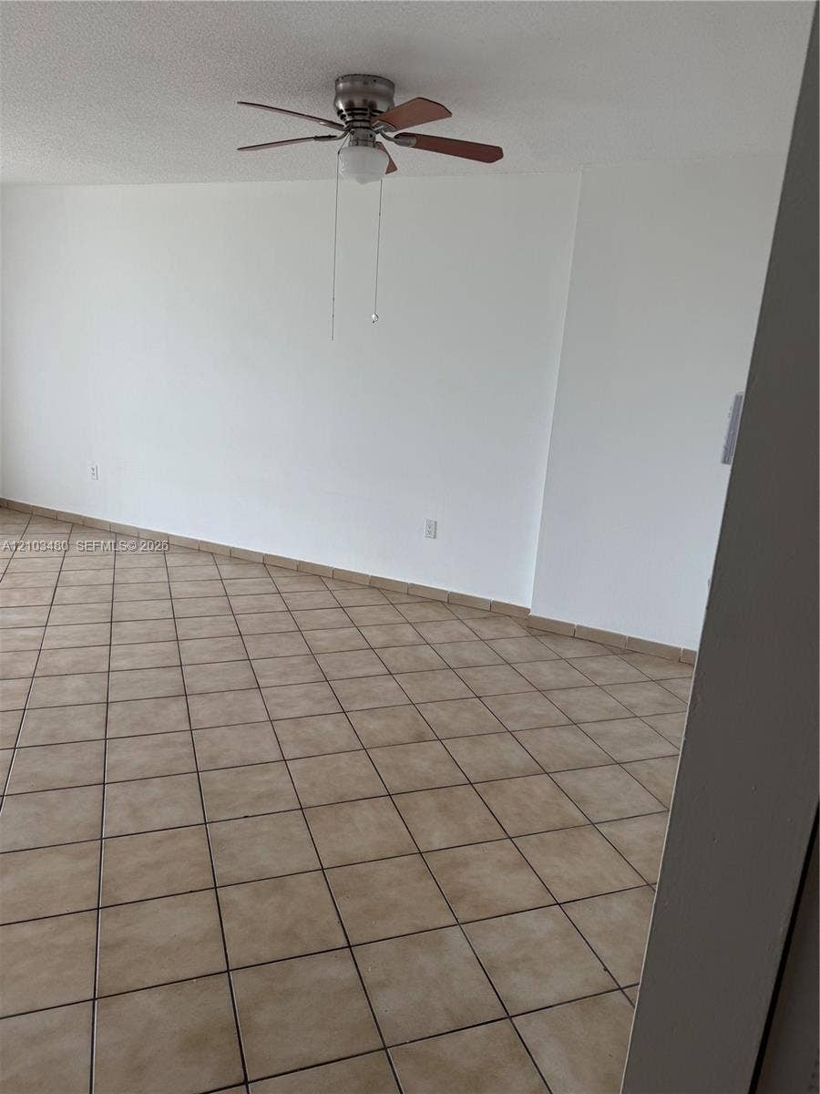 5055 NW 7th Street, #604, Miami, Miami, FL 33126 Photo 4