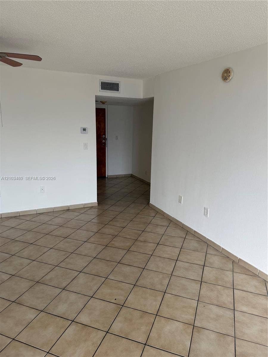 5055 NW 7th Street, #604, Miami, Miami, FL 33126 Photo 3