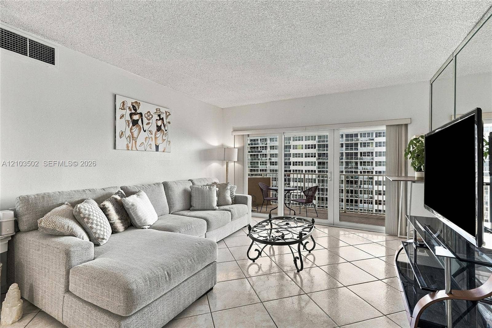 1980 S Ocean Drive, #19A, Hallandale Beach, FL 33009 Photo 5