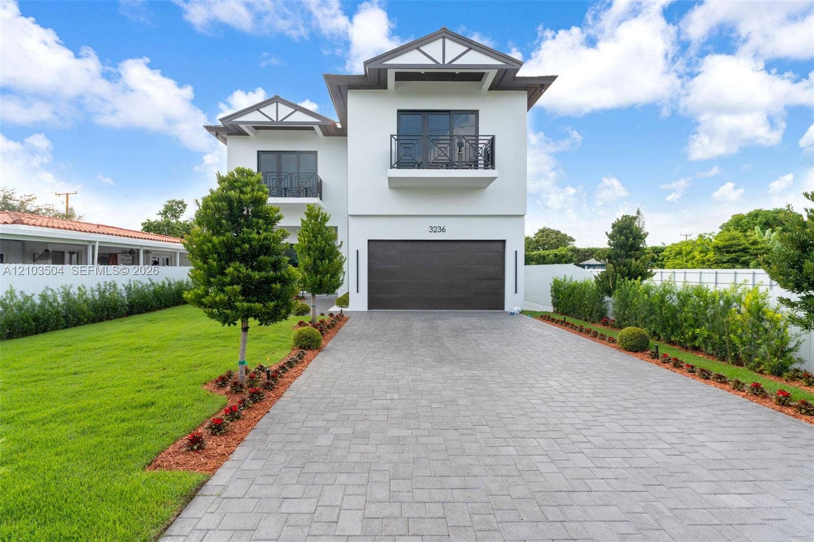 3236 SW 64th Avenue, Miami, FL 33155 Photo 2