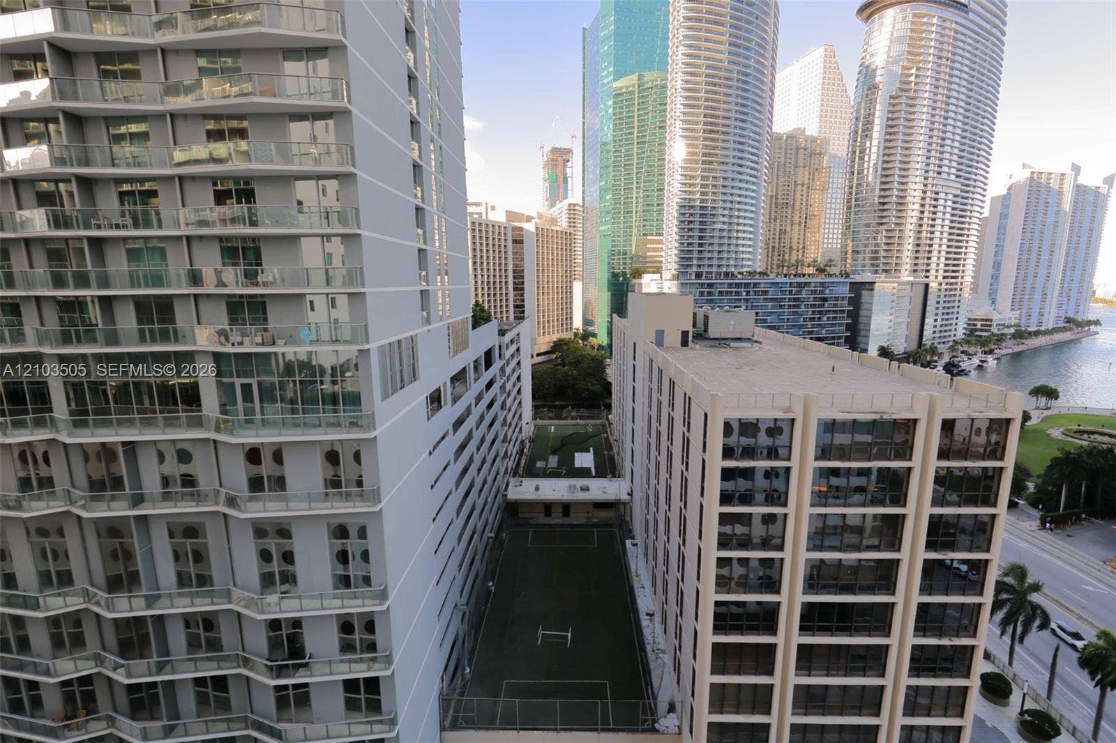 500 Brickell Avenue, #1607, Miami, Miami, FL 33131 Photo 8