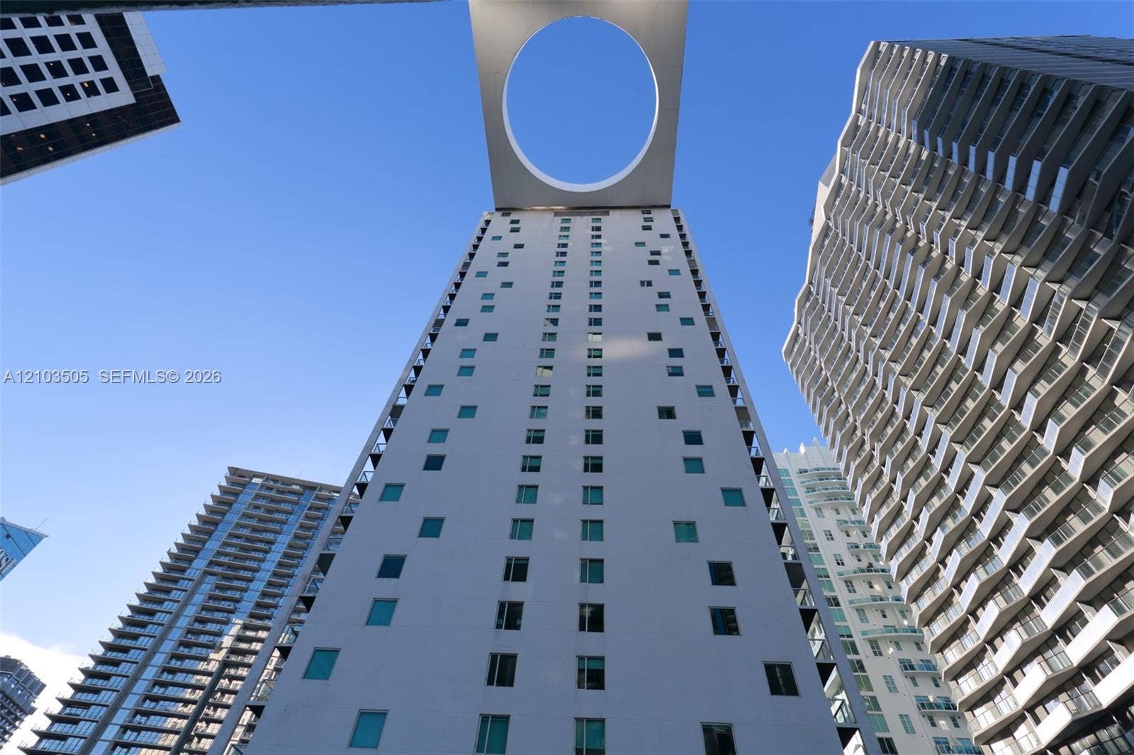 500 Brickell Avenue, #1607, Miami, Miami, FL 33131 Photo 2