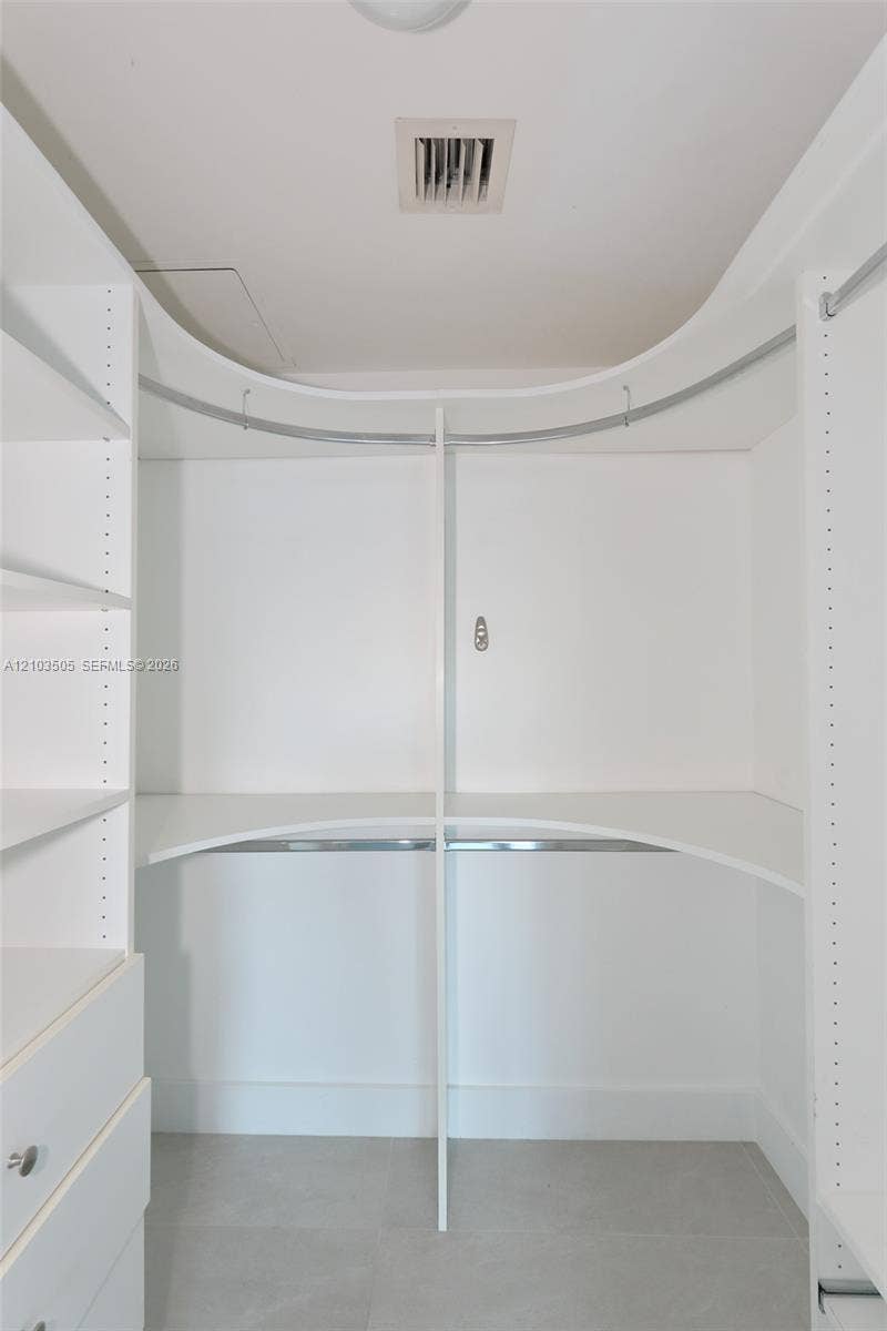 500 Brickell Avenue, #1607, Miami, Miami, FL 33131 Photo 15