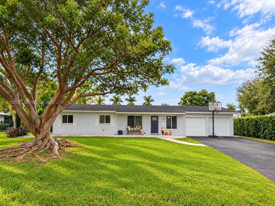 Property photo for 11802 SW 106th Avenue, Miami, FL