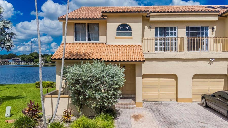 Property photo for 723 NE 195th Street, Miami, FL