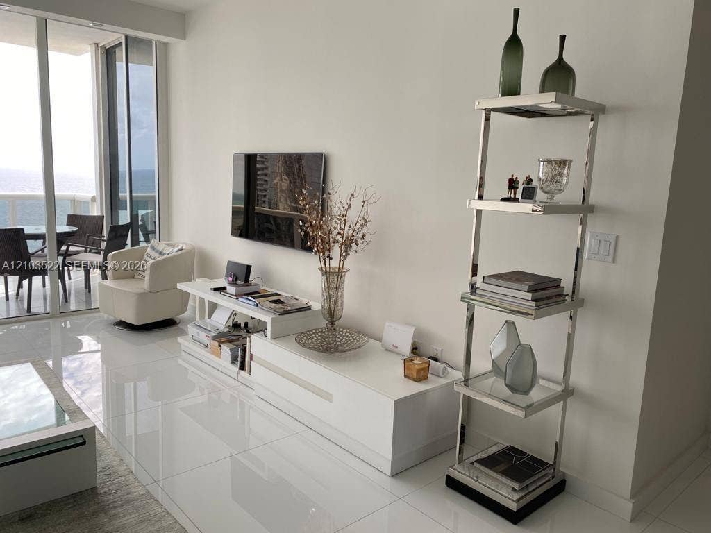 18201 Collins Avenue, #3306, Sunny Isles Beach, Sunny Isles Beach, FL 33160 Photo 17