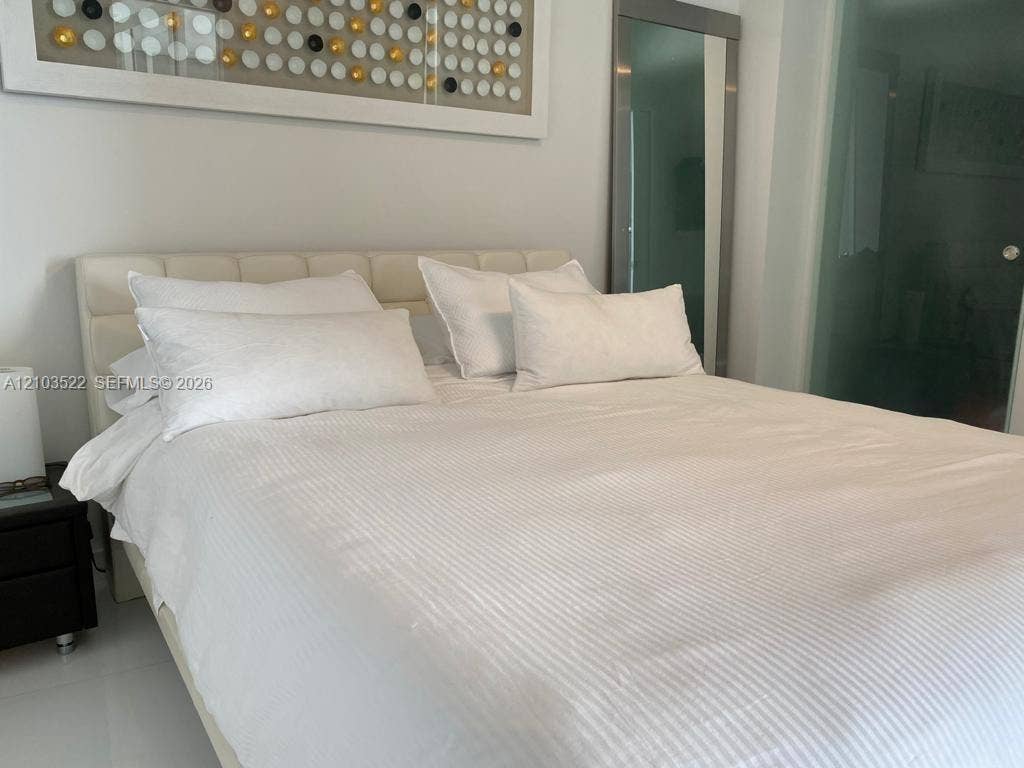 18201 Collins Avenue, #3306, Sunny Isles Beach, Sunny Isles Beach, FL 33160 Photo 3