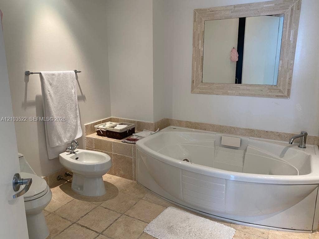 18201 Collins Avenue, #3306, Sunny Isles Beach, Sunny Isles Beach, FL 33160 Photo 9