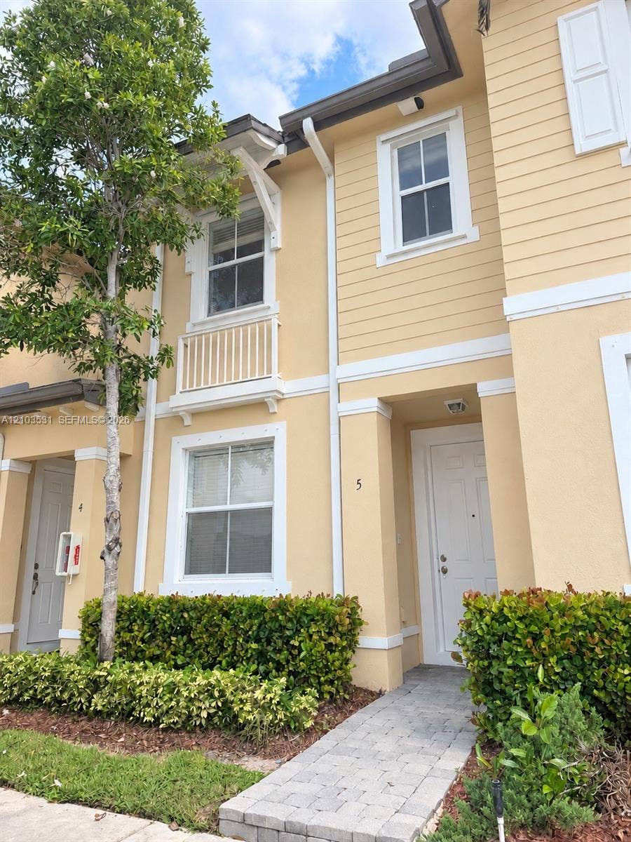 Property photo for 2885 SE 1st Drive, #5, Homestead, FL