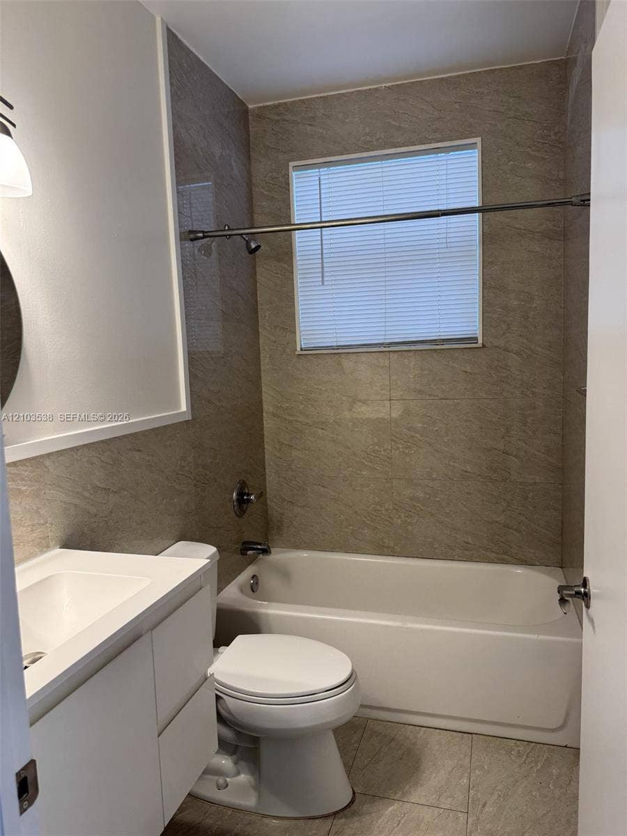 14312 NW 83rd Place, #14312, Miami Lakes, Miami Lakes, FL 33016 Photo 10