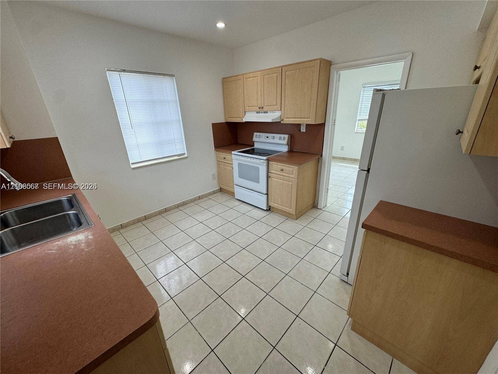 1021 SW 8th Avenue, #0, Miami, Miami, FL 33130 Photo 3
