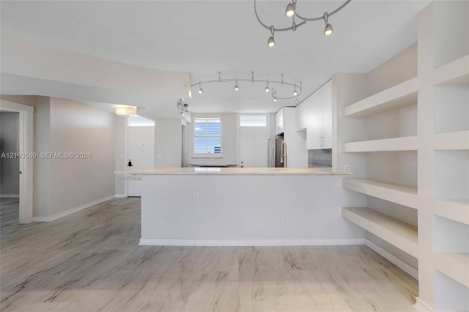 3703 NE 166th Street, #904, North Miami Beach, FL 33160 Photo 9