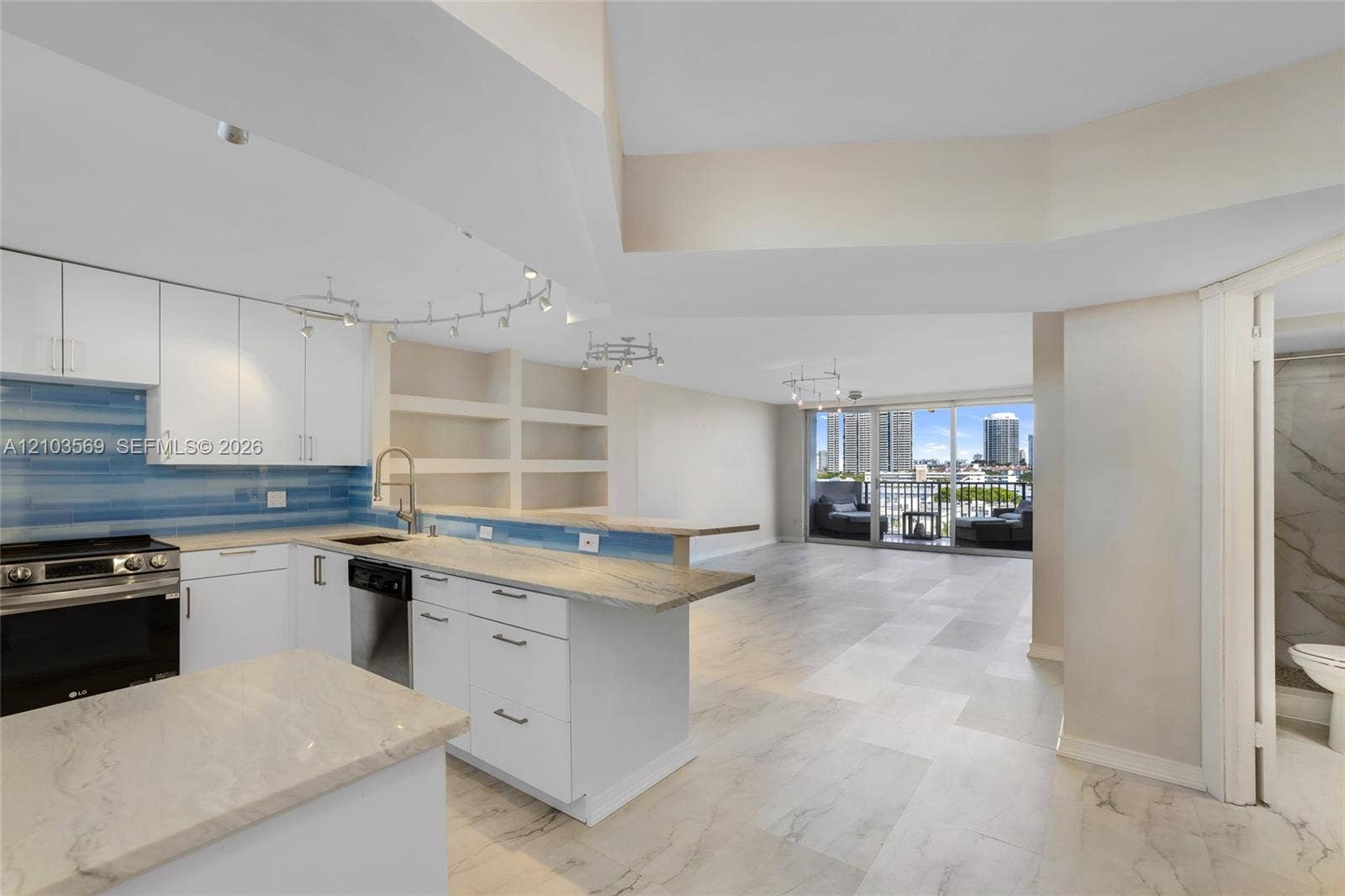 3703 NE 166th Street, #904, North Miami Beach, FL 33160 Photo 15