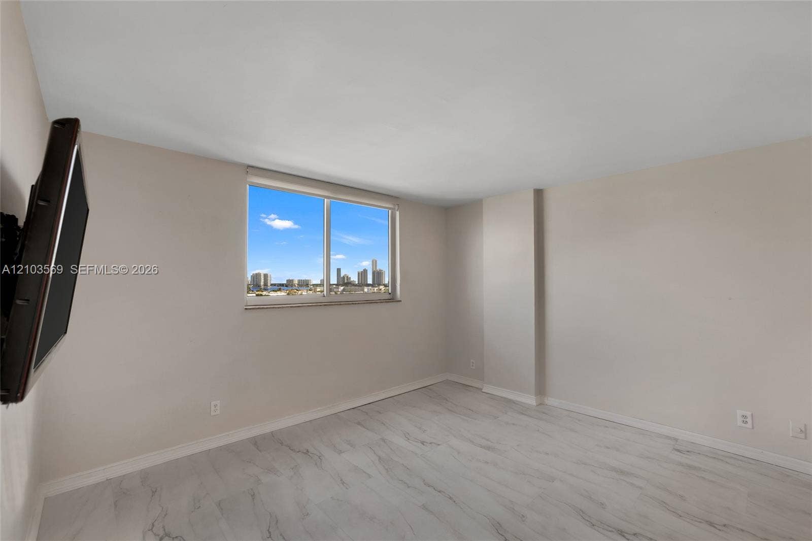 3703 NE 166th Street, #904, North Miami Beach, FL 33160 Photo 22