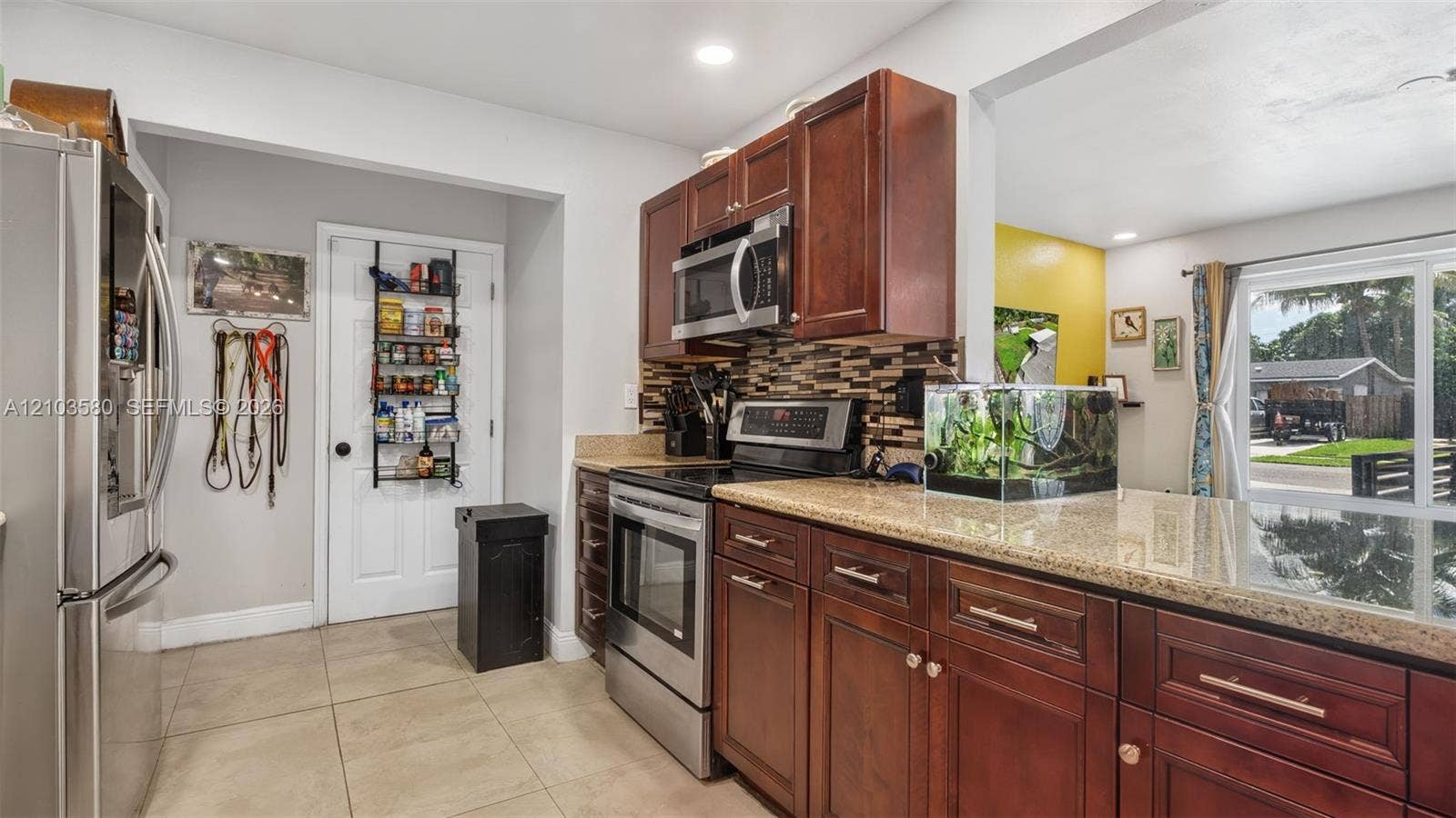 6311 Liberty Street, Hollywood, FL 33024 Photo 2