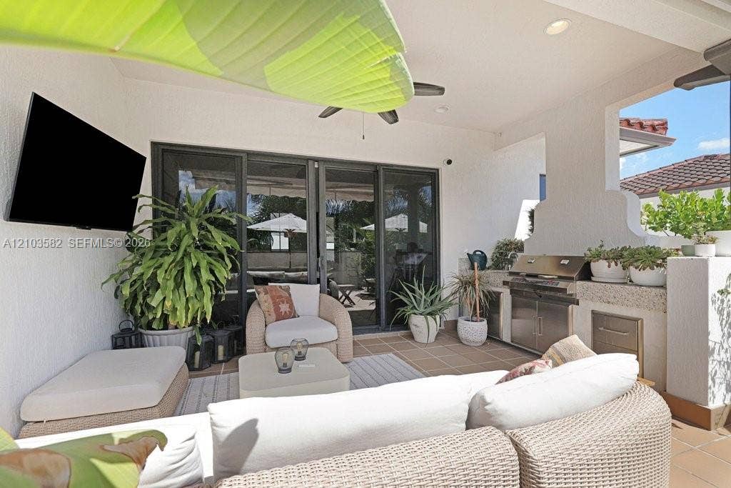 Doral, FL 33166 ROOF TOP TERRACE BBQ