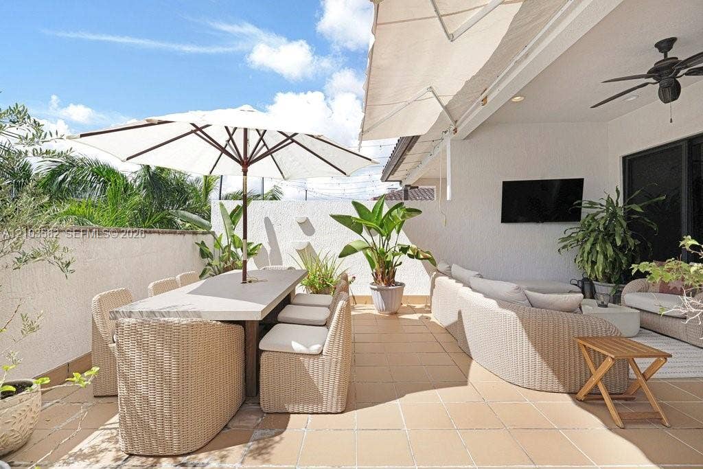 Doral, FL 33166 ROOF TOP TERRACE BBQ