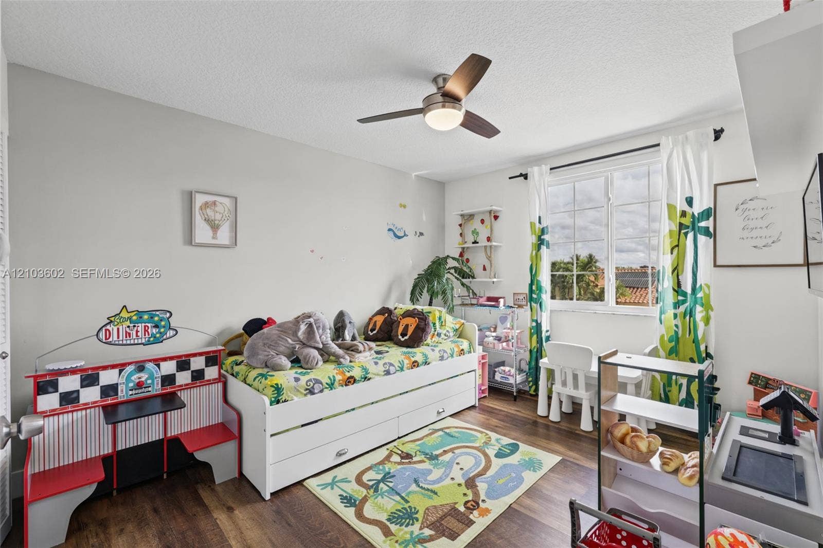 1203 NW 127th Drive, Sunrise, FL 33323 Photo 14