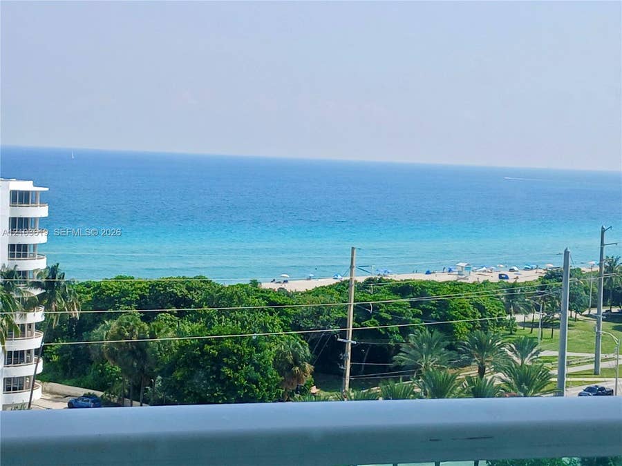 Property photo for 100 Bayview Drive, #1106, Sunny Isles Beach, FL