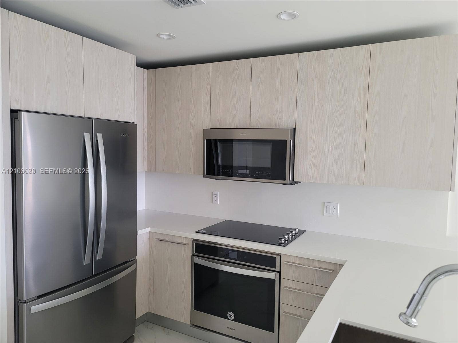 2000 Metropica Way, #2411, Sunrise, Sunrise, FL 33323 Photo 10