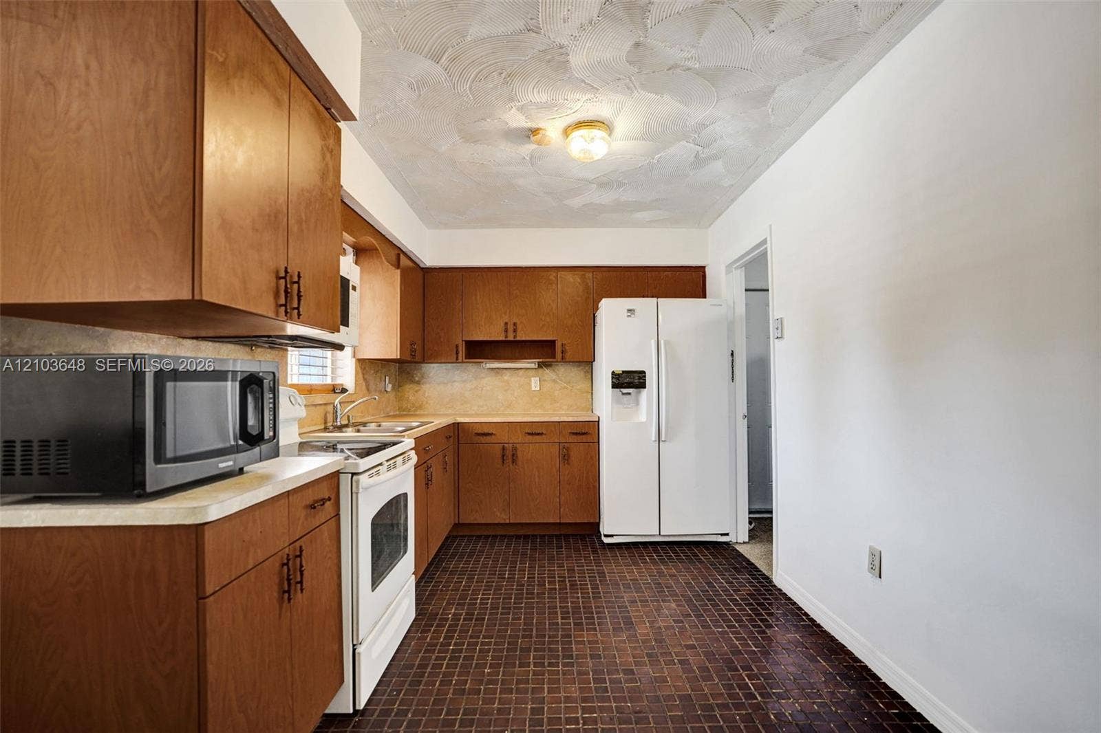 4839 NW 2nd Court, Plantation, FL 33317 Photo 7