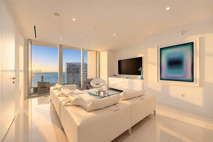 Property photo for 300 Biscayne Boulevard Way, #5205W, Miami, FL