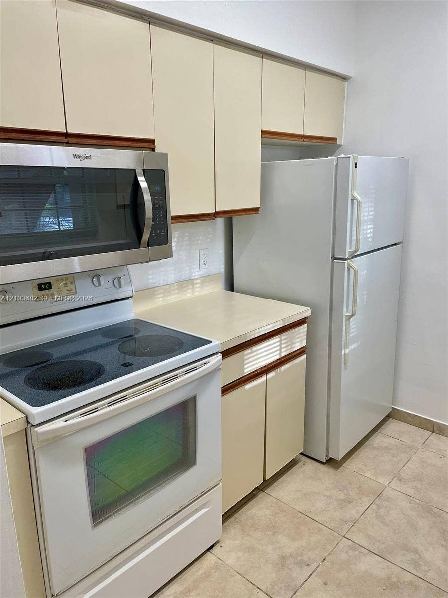 Deerfield Beach, Deerfield Beach, FL 33064 Photo 5