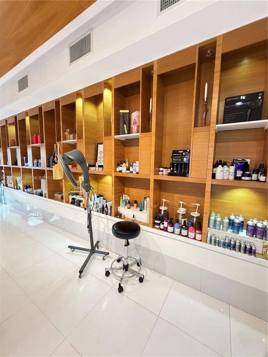 2400 E Las Olas Boulevard, Fort Lauderdale, Fort Lauderdale, FL 33301 Photo 26