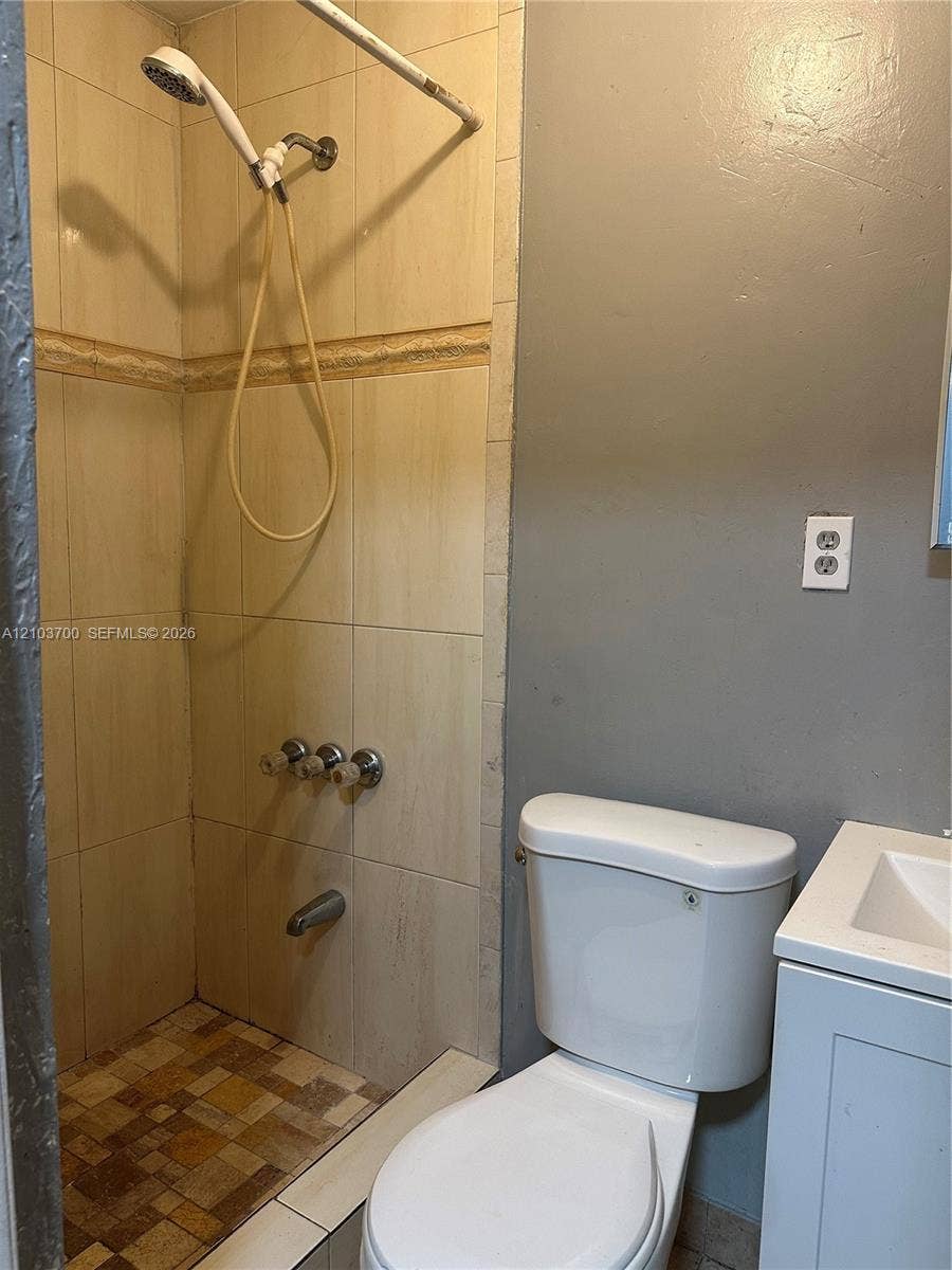 18201 NW 4th Avenue, #2, Miami Gardens, Miami Gardens, FL 33169 Photo 7