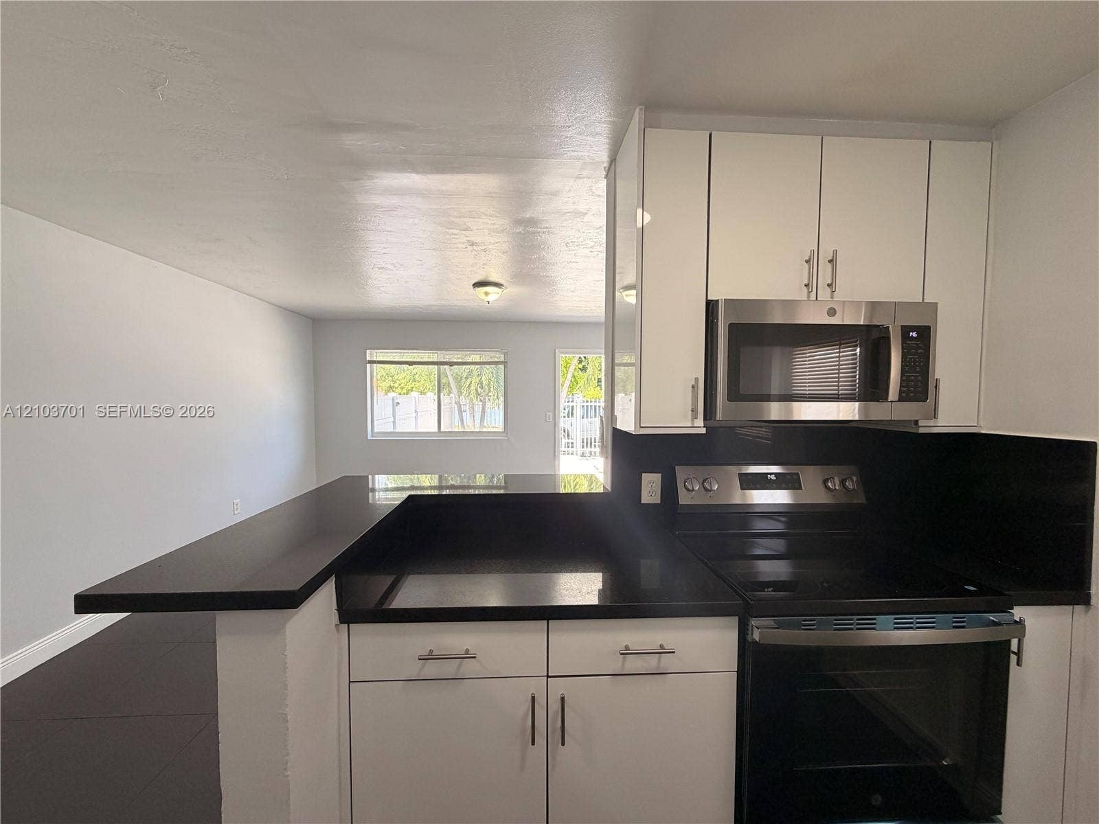 3040 NW 27th Street, #3040, Miami, Miami, FL 33142 Photo 9