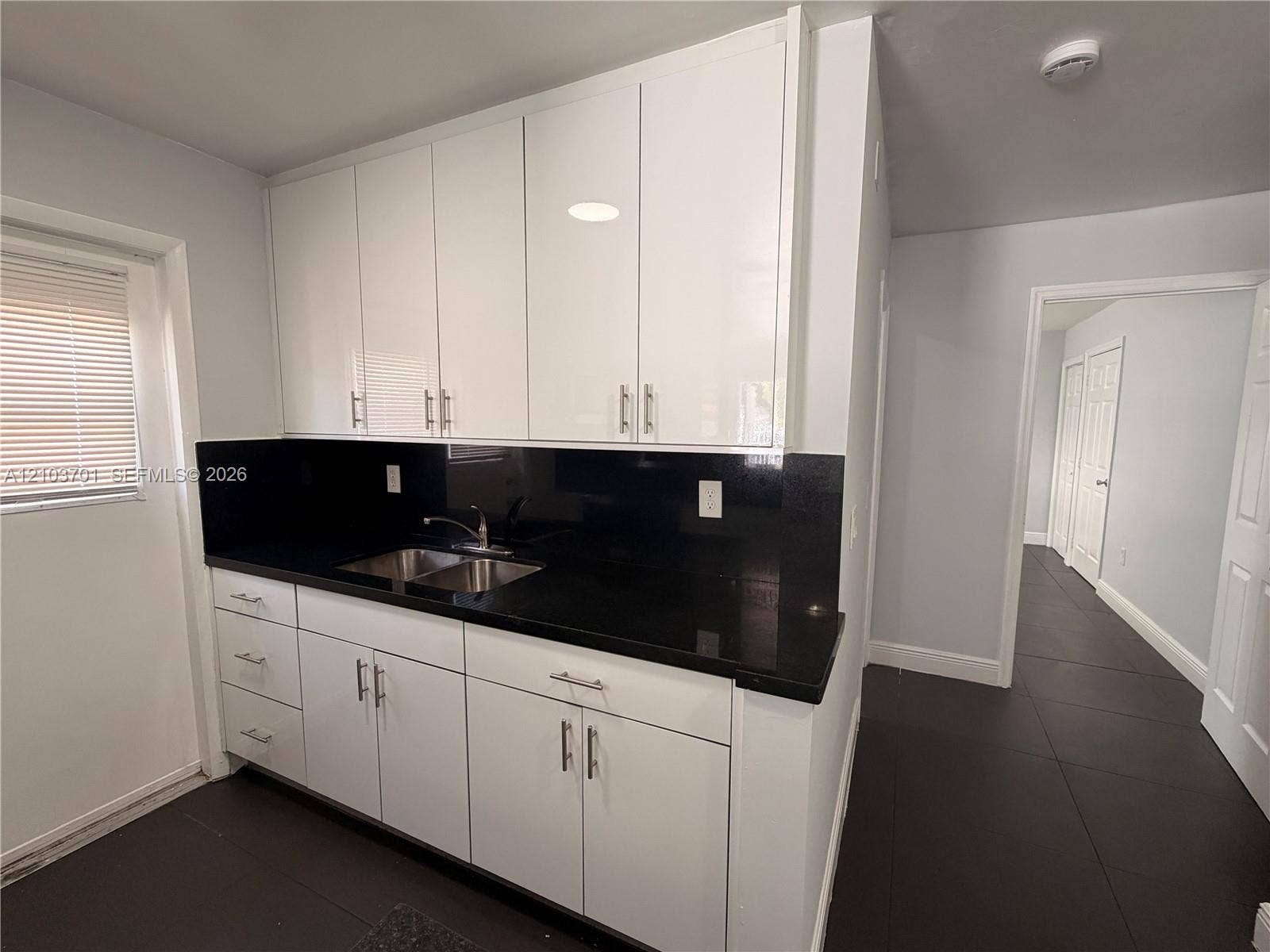 3040 NW 27th Street, #3040, Miami, Miami, FL 33142 Photo 6