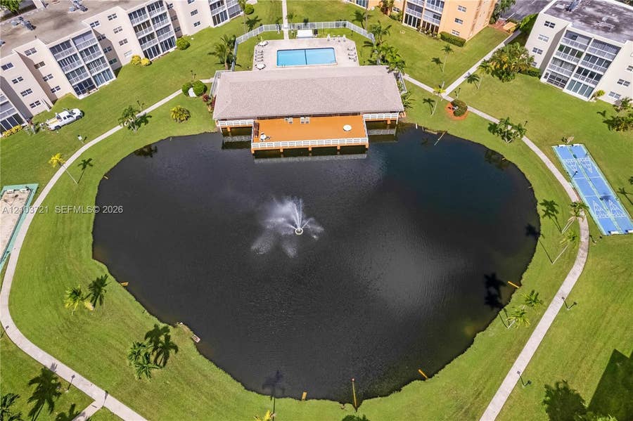 Property photo for 206 SE 10th Street, #303, Dania Beach, FL