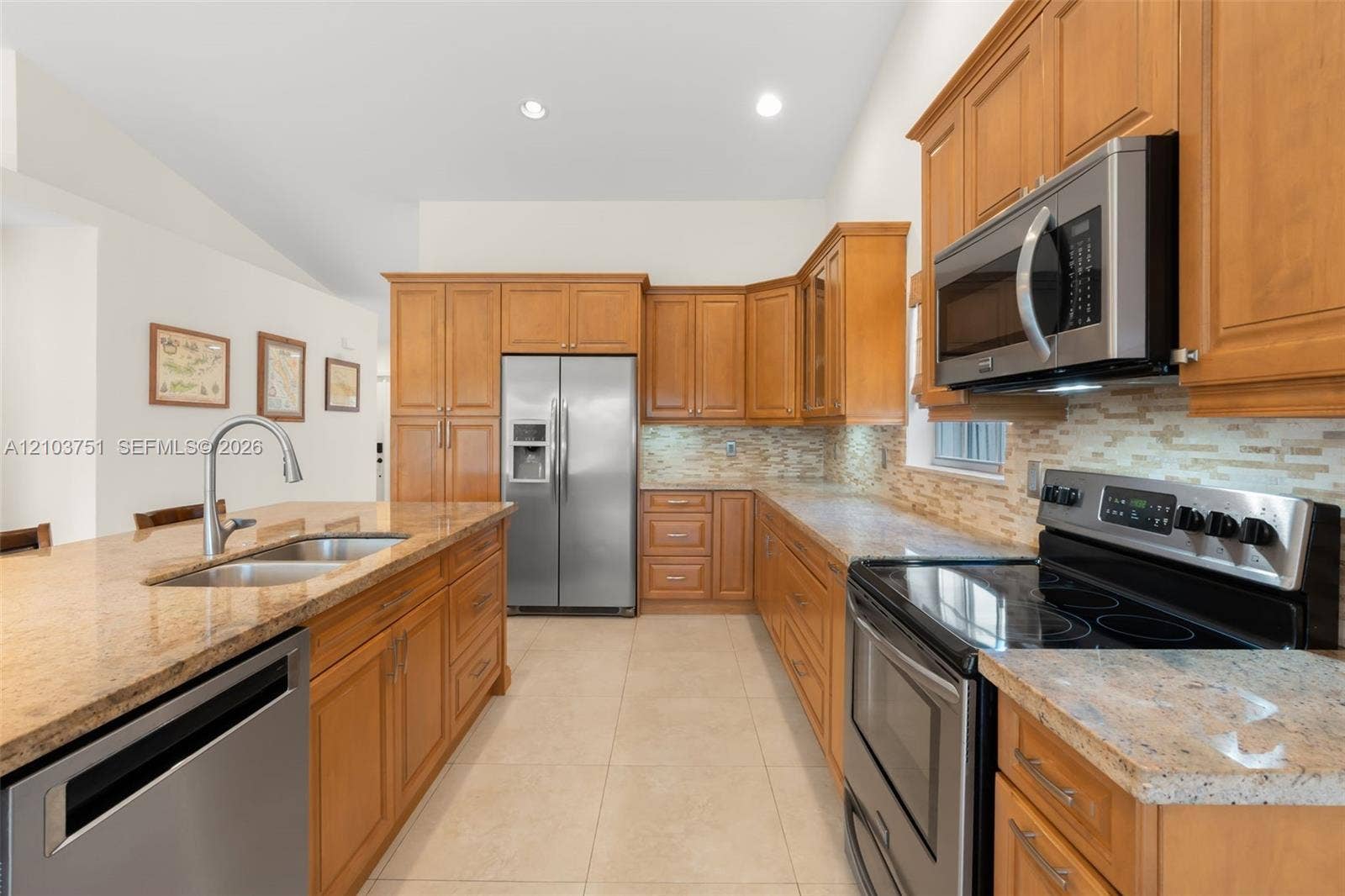 1381 NW 129th Way, Sunrise, FL 33323 Photo 12