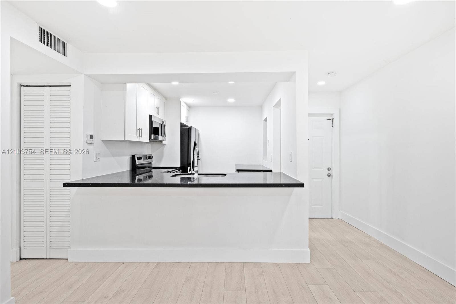 Snack bar counter option