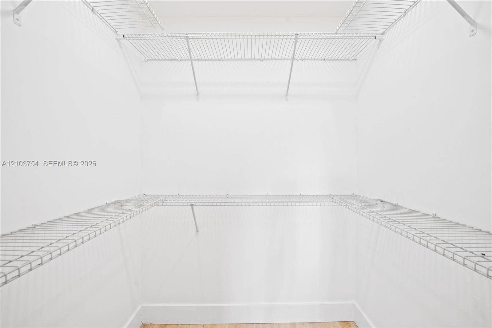 Walk-in closet