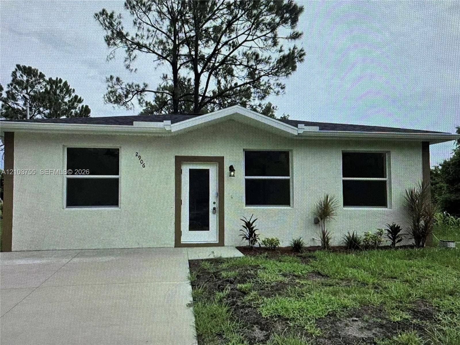 2906 W 52 Street, Lehigh Acres, FL 33971 Photo 2