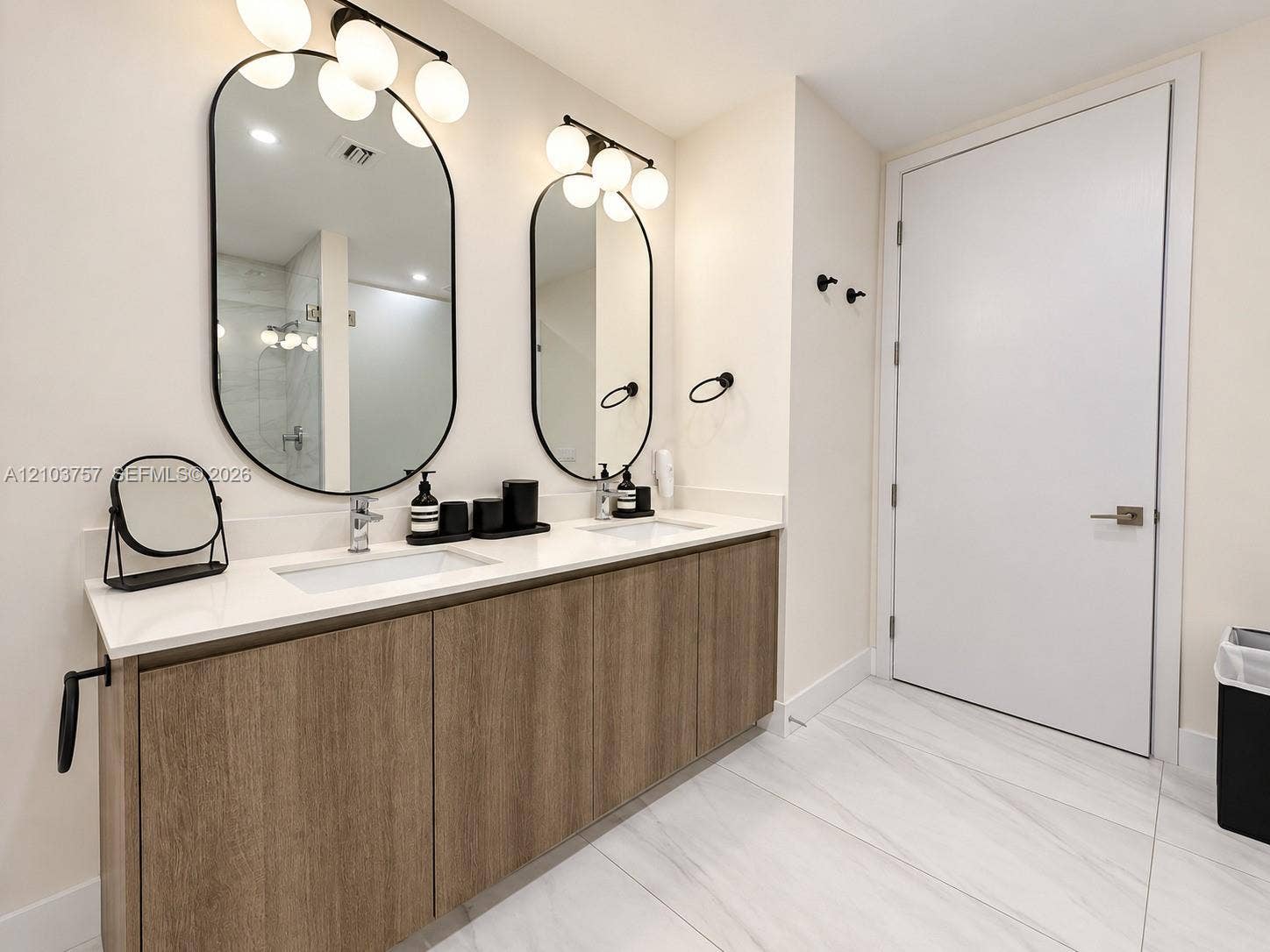 17550 Collins Avenue, #1103, Sunny Isles Beach, Sunny Isles Beach, FL 33160 Master Bathroom