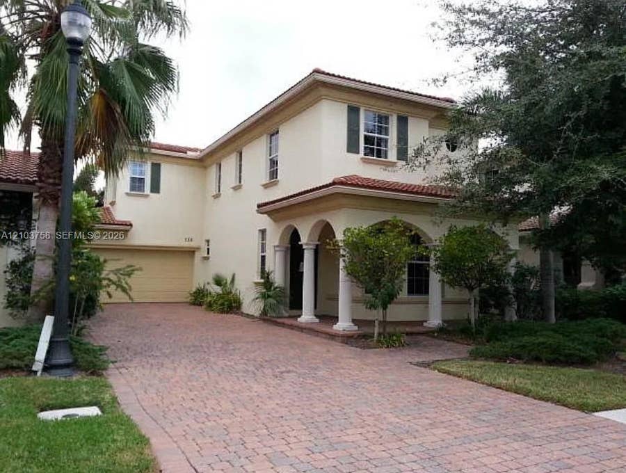 Property photo for 735 Duchess Court, Palm Beach Gardens, FL