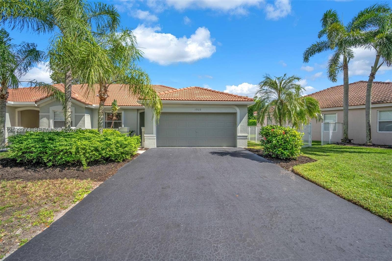 1922 Pisces Terrace, Weston, FL 33327 Photo 3